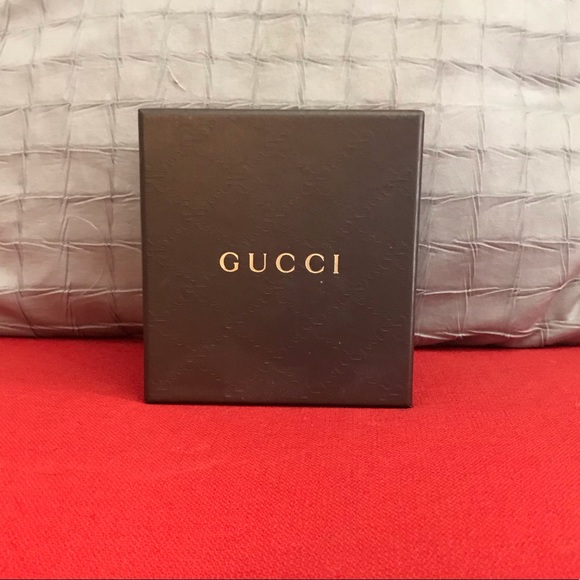 Brand New Gucci Watch! NWT - Picture 2 of 4